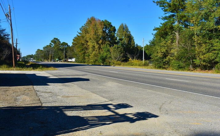 Pictures of Retail, Land property located at 2021 Main St, Millbrook, AL 36054 for lease - image #1