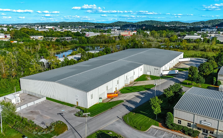 Pictures of Industrial property located at 700 Dalen Ln, Knoxville, TN 37932 for lease - image #1
