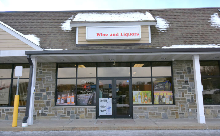 Pictures of Retail property located at 7600 US-209, Napanoch, NY 12458 for lease - image #1