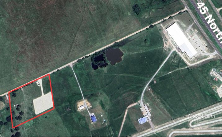 Pictures of Land property located at 330 Whitmire Rd, Madisonville, TX 77864 for lease - image #1