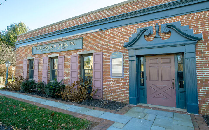 Pictures of Office property located at 2306 Columbia Ave, Lancaster, PA 17603 for lease - image #1