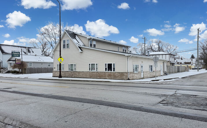 Pictures of Retail, Office property located at 118 W 34th St, Steger, IL 60475 for lease - image #1