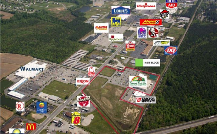 Pictures of Retail property located at 1453 Armory Dr, Franklin, VA 23851 for lease - image #1