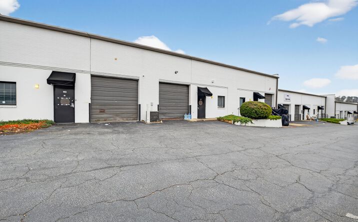 Pictures of Industrial property located at 2810 Yonkers Rd, Raleigh, NC 27604 for lease - image #1