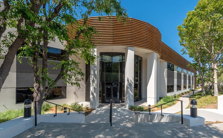 Pictures of Office, Industrial property located at 30601 Agoura Rd, Agoura Hills, CA 91301 for lease - image #1