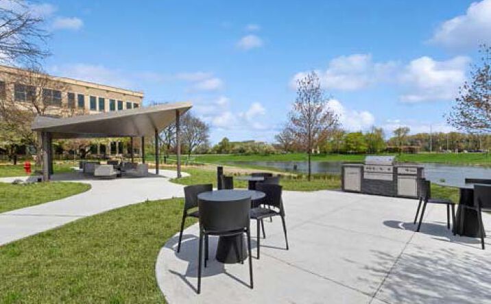 Pictures of Office property located at 100 & 150 N. FIELD DR, Lake Forest, IL 31008-8716 for lease - image #1