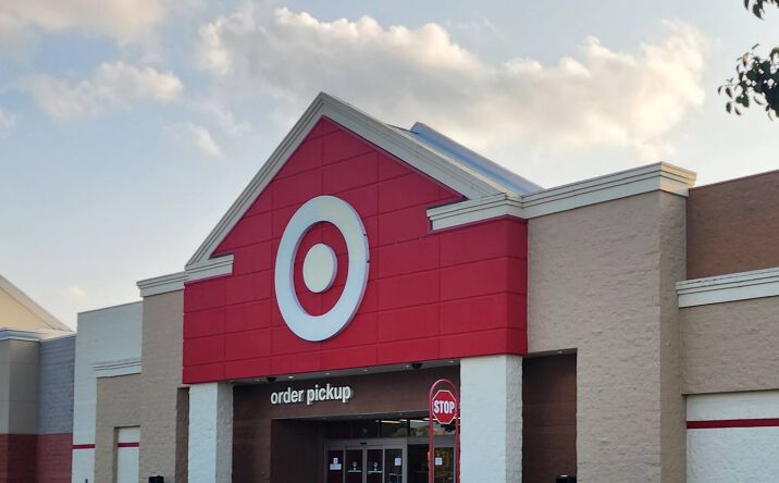 Pictures of Retail property located at 4330 Kent Rd, Stow, OH 44224 for lease - image #1