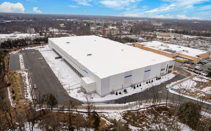 Pictures of Industrial property located at 425 Elizabeth Ave, Franklin Township, NJ 08873 for lease - image #1
