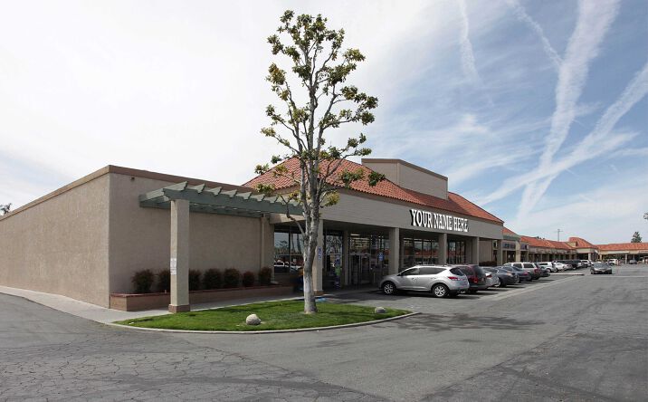 Pictures of Retail property located at 2093 E Florida Ave, Glendale, CA 91204 for lease - image #1
