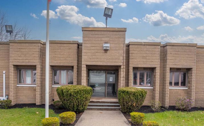 Pictures of Industrial property located at 657 Union Blvd, Totowa, NJ 07512 for lease - image #1