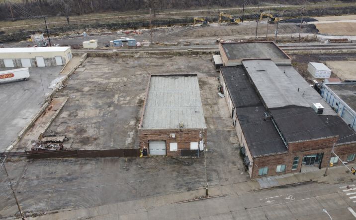Pictures of Industrial property located at 5329 W State St, Milwaukee, WI 53208 for lease - image #1