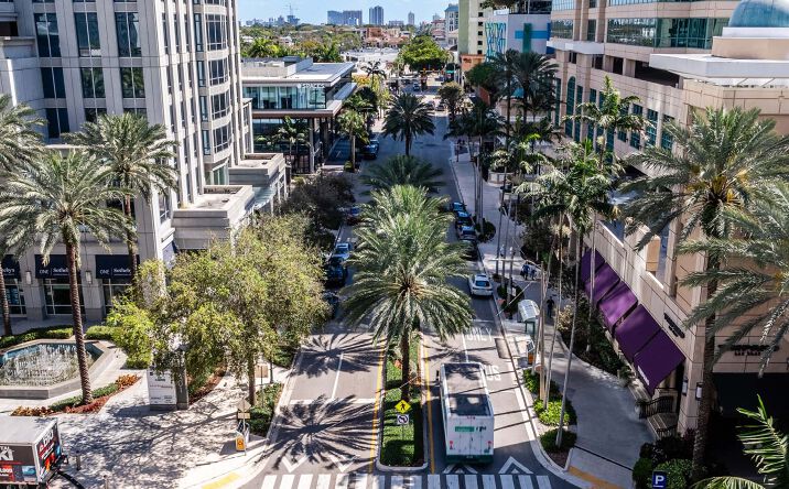 Pictures of Office property located at 301 E Las Olas Blvd, Fort Lauderdale, FL 33301 for lease - image #1