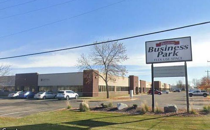 Pictures of Retail, Office, Industrial property located at 1000 S Benton Dr, Sauk Rapids, MN 56379 for lease - image #1