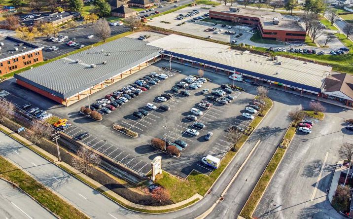 Pictures of Retail property located at 2500 Eastern Blvd, York, PA 17402 for lease - image #1