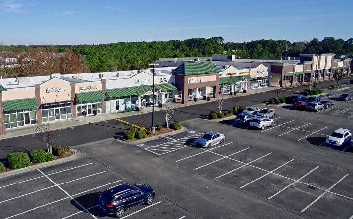 Pictures of Retail property located at 925 Seaside Rd SW, Ocean Isle Beach, NC 28469 for lease - image #1