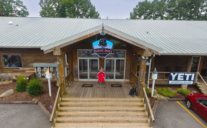 Pictures of Retail property located at 832 E King St, Kings Mountain, NC 28086 for lease - image #1