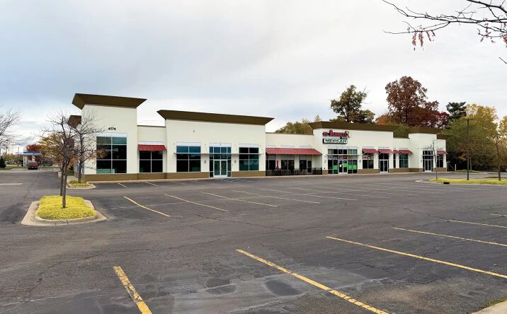 Pictures of Retail property located at 4174 Alpine Ave NW, Comstock Park, MI 49321 for lease - image #1