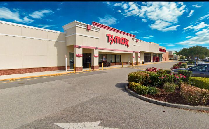 Pictures of Retail property located at NWC OF BEE RIDGE RD & TUTTLE AVE, Ridge Wood Heights, FL 34239 for lease - image #1