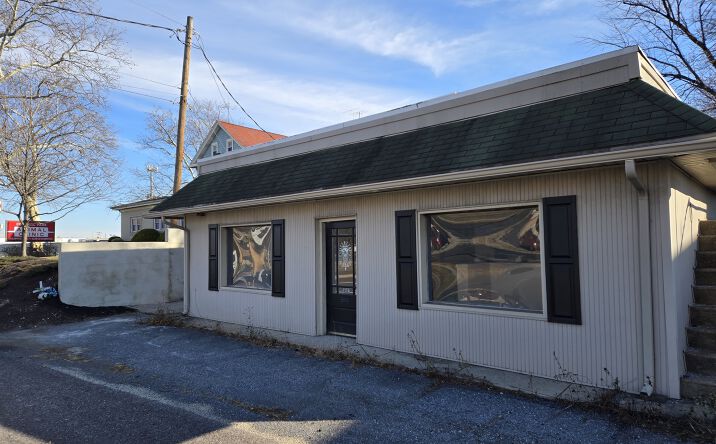 Pictures of Retail, Office property located at 4903 Jonestown Rd, Harrisburg, PA 17109 for lease - image #1