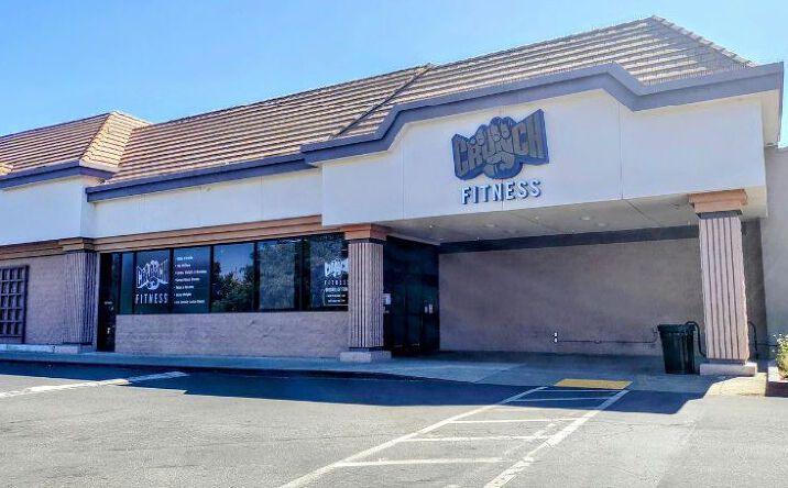 Pictures of Retail property located at 6124 San Juan Ave, Citrus Heights, CA 95610 for lease - image #1