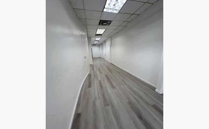 Pictures of Retail property located at 64 Forsyth St, New York, NY 10002 for lease - image #1