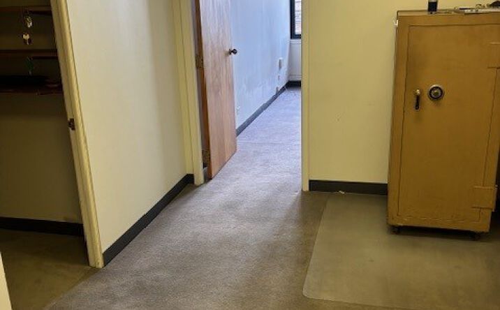 Pictures of Office property located at 111 N Wabash Ave, Chicago, IL 60602 for lease - image #1