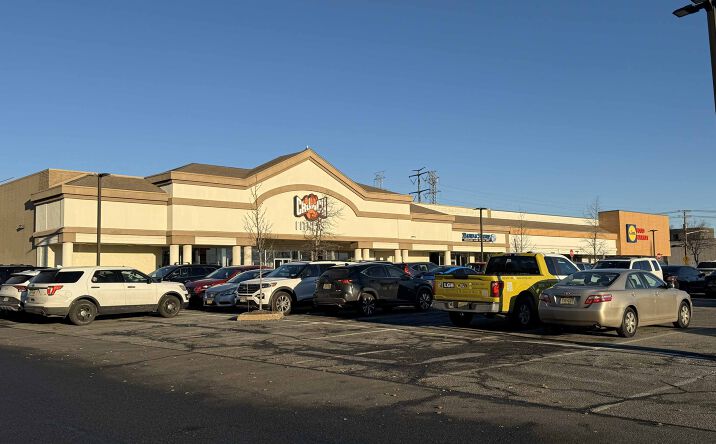 Pictures of Retail property located at 789 St Georges Ave, Woodbridge Township, NJ 07095 for lease - image #1