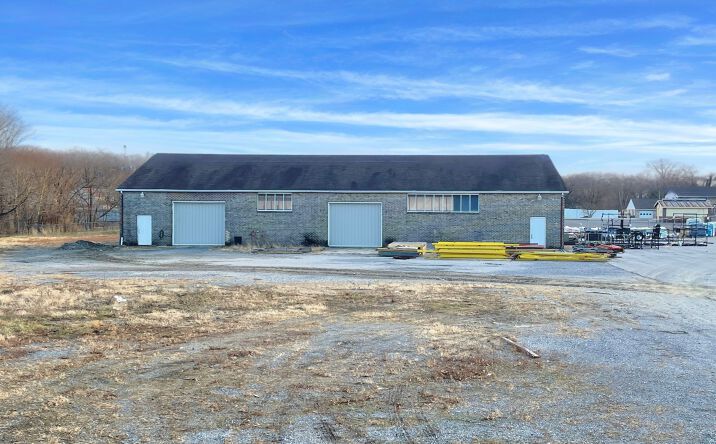 Pictures of Industrial property located at 3737 Lincoln Way W, Chambersburg, PA 17202 for lease - image #1