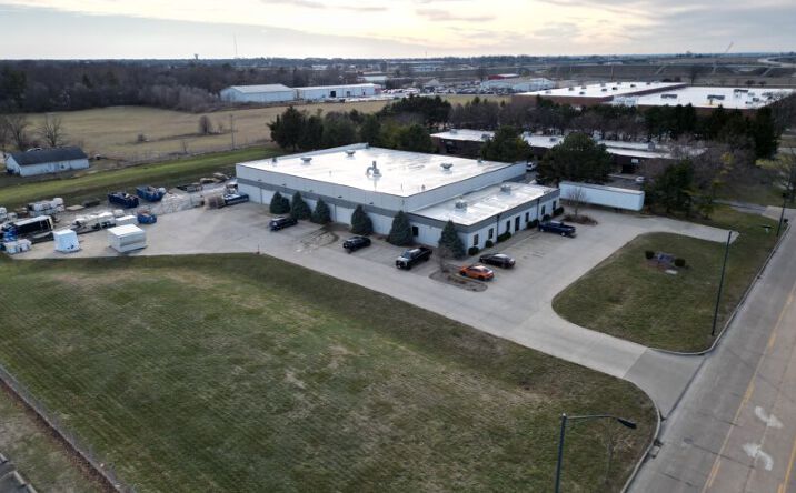 Pictures of Industrial, Office property located at 1411 Interstate Dr, Champaign, IL 61822 for lease - image #1
