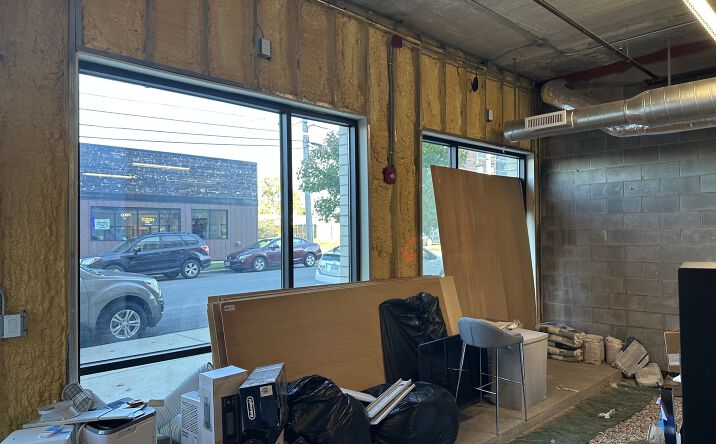 Pictures of Retail, Office, Restaurant property located at 225 Hancock St, Sandusky, OH 44870 for lease - image #1