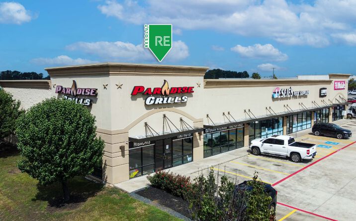 Pictures of Retail property located at 20141 100 Interstate 45 N, Spring, TX 77388 for lease - image #1