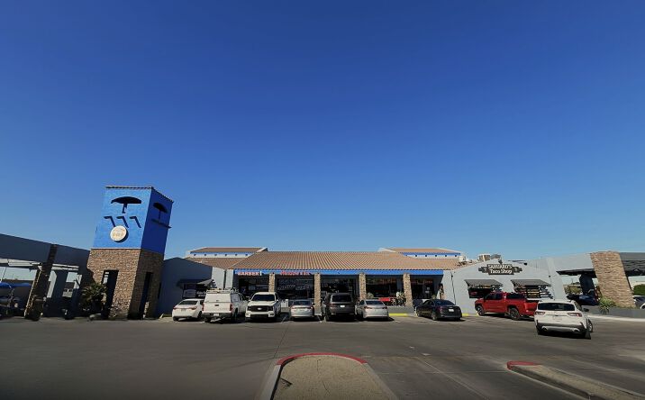 Pictures of Retail, Office, Industrial property located at 2828 S Country Club Dr, Mesa, AZ 85210 for lease - image #1