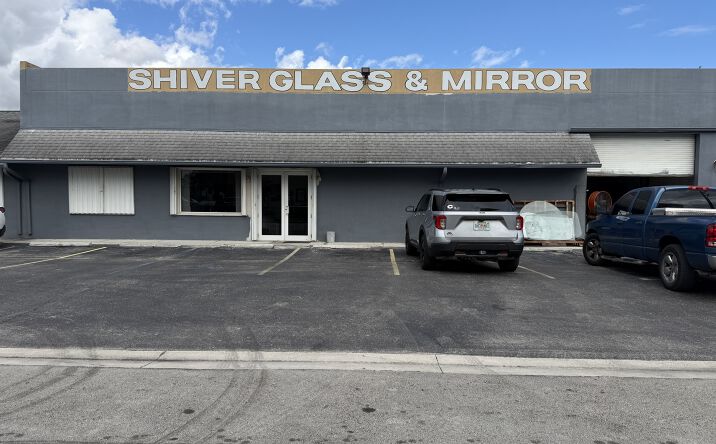 Pictures of Retail, Industrial property located at 10 NE 3rd St, Florida City, FL 33034 for lease - image #1