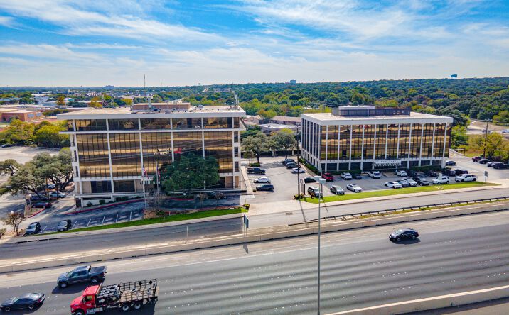 Pictures of Office property located at 1800 NE Interstate 410 Loop, San Antonio, TX 78217 for lease - image #1