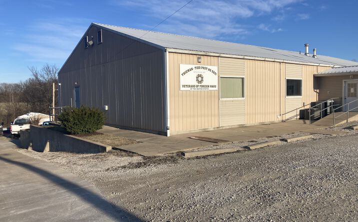Pictures of Retail, Special Purpose, Restaurant property located at 555 Foristell Rd, Wentzville, MO 63385 for lease - image #1