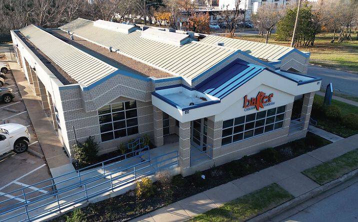 Pictures of Office property located at 810 Lipscomb St, Fort Worth, TX 76104 for lease - image #1