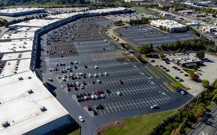 Pictures of Retail property located at 1025-4775 Mountain View Dr, West Mifflin, PA 15122 for lease - image #1