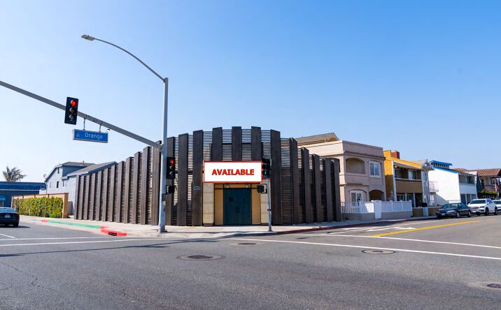 Pictures of Retail property located at 6800 W Pacific Coast Hwy, Newport Beach, CA 92663 for lease - image #1