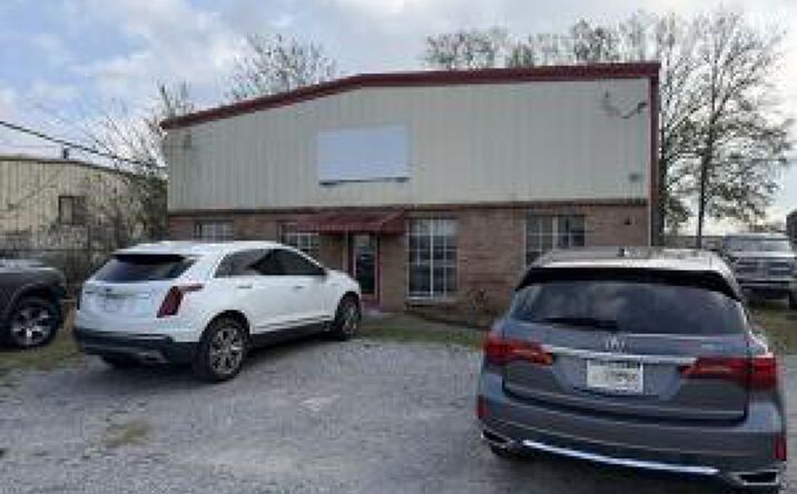 Pictures of Industrial property located at 112 Tubing Rd, Broussard, LA 70518 for lease - image #1