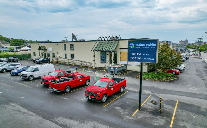 Pictures of Retail property located at 323 Marginal Way, Portland, ME 04101 for lease - image #1