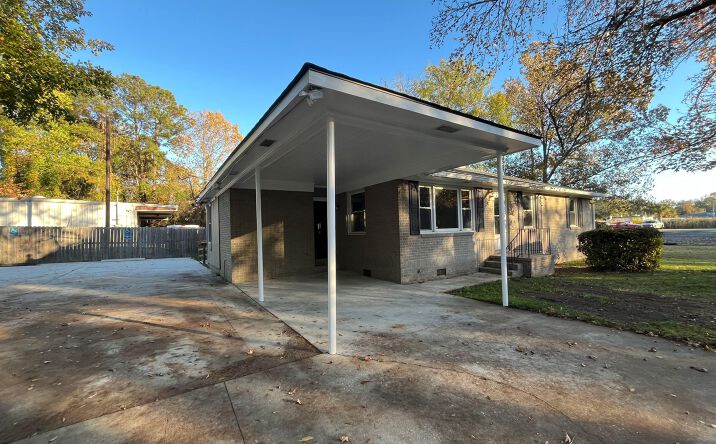 Pictures of Office property located at 634 Orleans Road, Charleston, SC 29407 for lease - image #1