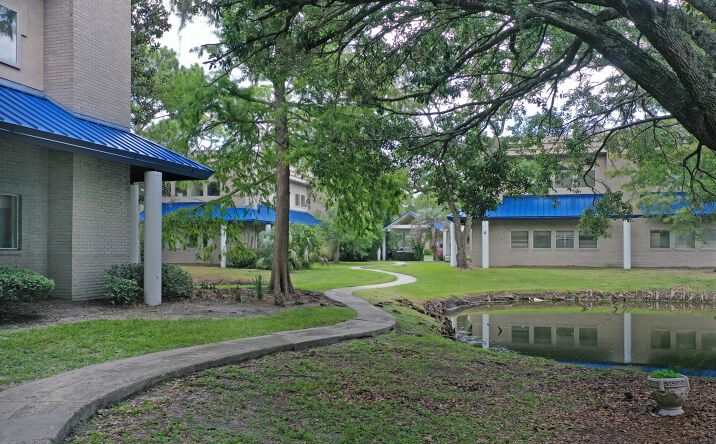 Pictures of Office property located at 4237 Salisbury Rd, Jacksonville, FL 32216 for lease - image #1