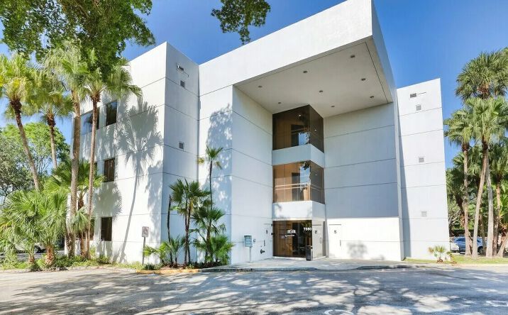 Pictures of Office property located at 7880 N University Dr, Tamarac, FL 33321 for lease - image #1