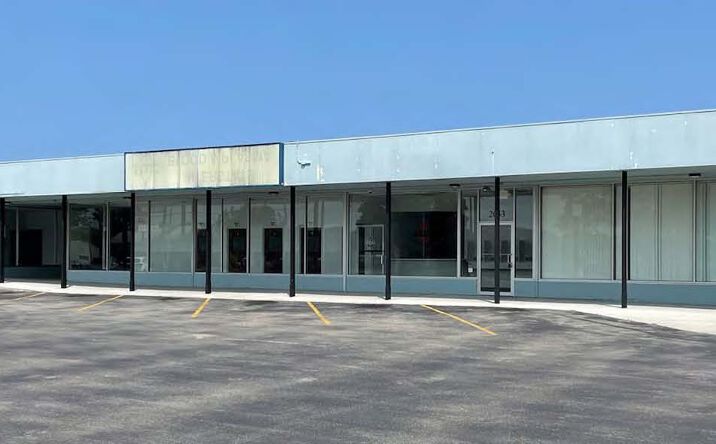 Pictures of Retail property located at 2051 22nd Ave, Kenosha, WI 53140 for lease - image #1