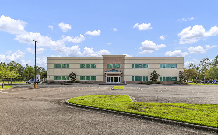 Pictures of Office property located at 64026 LA-434, Lacombe, LA 70445 for lease - image #1