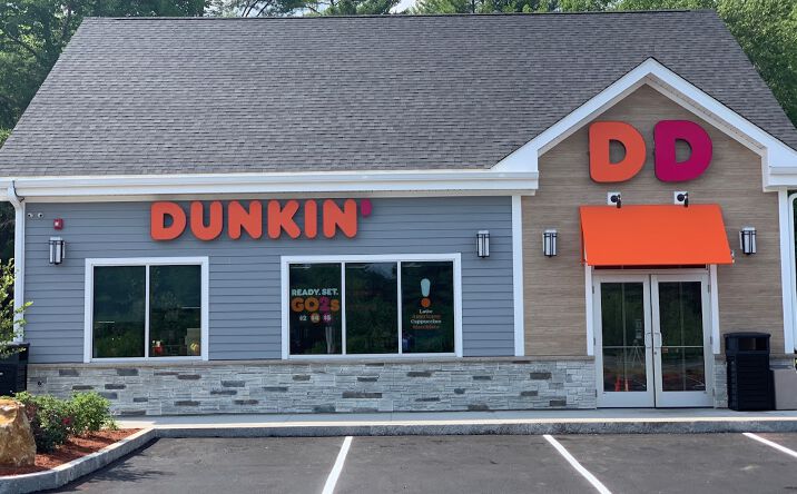 Pictures of Retail property located at 291 Carl Broggi Hwy, Lebanon, ME 04027 for lease - image #1