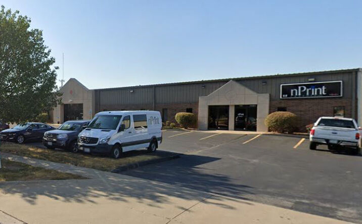 Pictures of Office, Industrial property located at 1943 W Sunset St, Springfield, MO 65807 for lease - image #1
