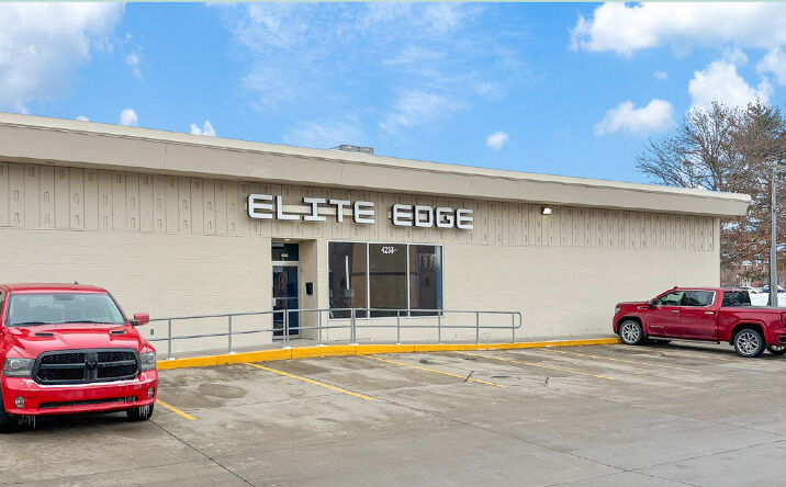 Pictures of Retail, Office property located at 4301 Fleur Dr, Des Moines, IA 50321 for lease - image #1
