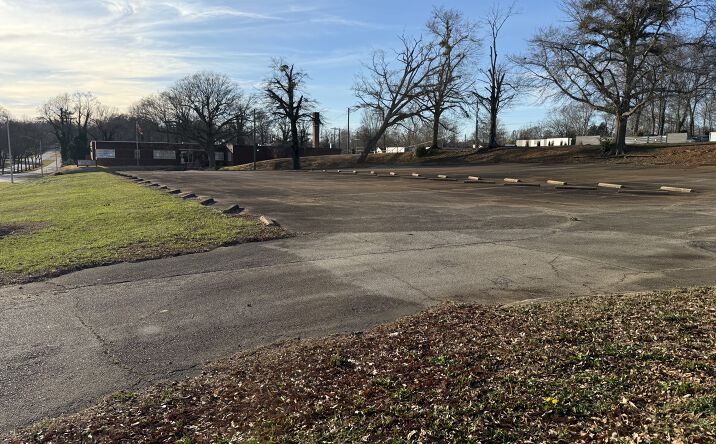 Pictures of Land property located at 846 W O. Ezell Blvd, Spartanburg, SC 29301 for lease - image #1