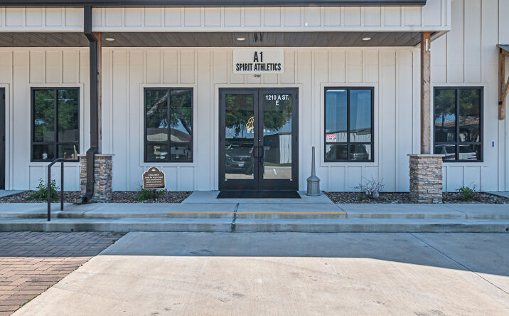 Pictures of Retail, Office property located at 1210 A St, Waller, TX 77484 for lease - image #1